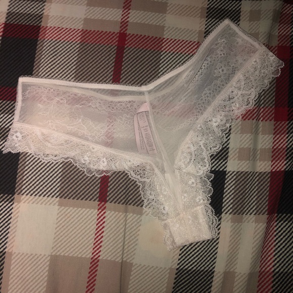 Victoria’s Secret White Lace Cheeky - Picture 2 of 3